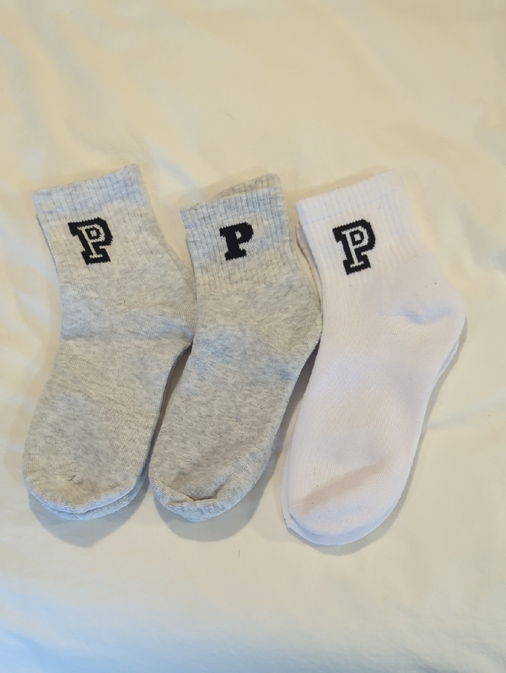 NWOT PINK Thick Quarter Socks